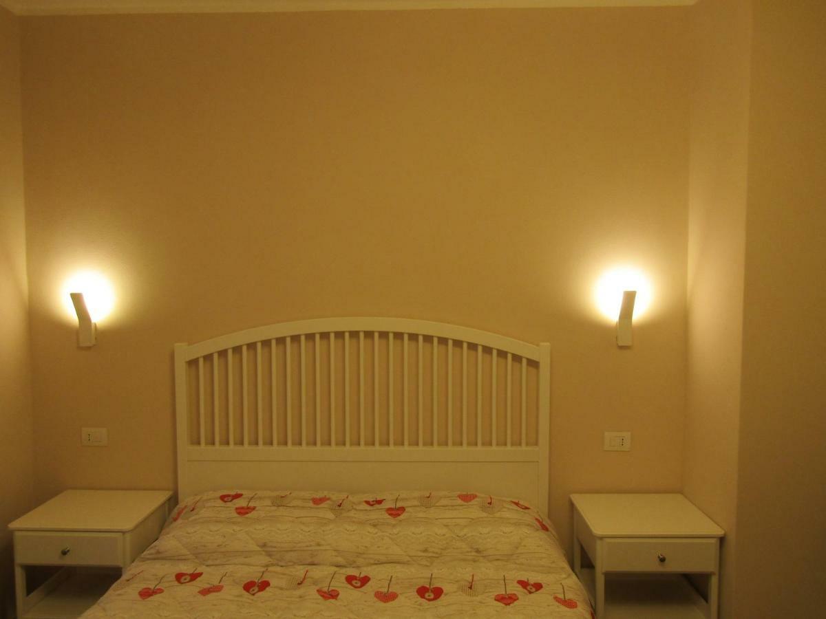 Tourist Point La Spezia Hotel ภายนอก รูปภาพ